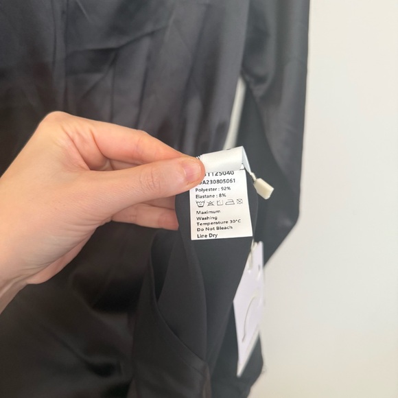 Commense NWT Black Dress - Picture 6 of 9